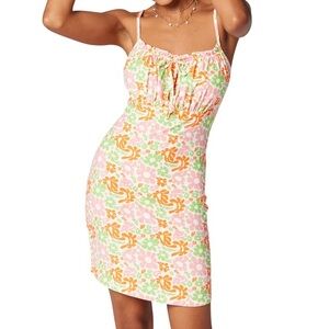 NWOT Retro Ruched Flower Bodycon Dress